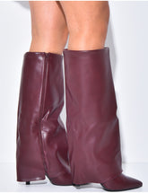 Bottes en similicuir à talons aiguille et rabat