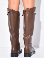 Bottes plates & montantes en similicuir