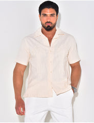 Chemise à motifs brodés en lin