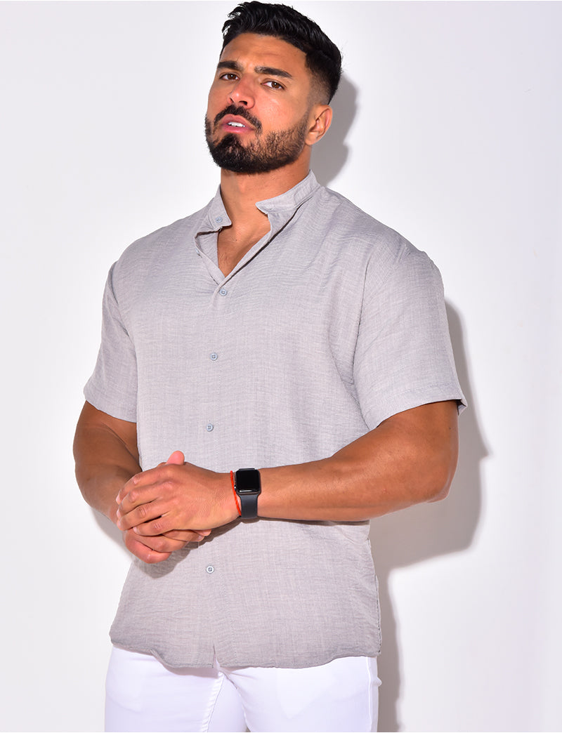 Chemise fine manche courtes à petit col