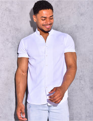 Chemise légére à relief